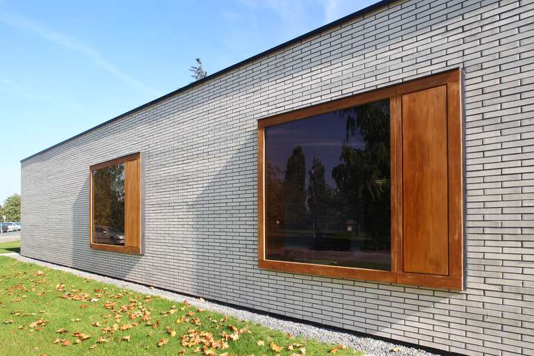 Marie Schweitzer - SCHWEITZER_2010_IRM_FM_11H45_SELECTION_08.jpg