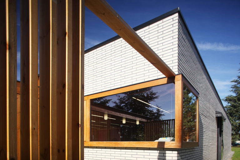 Marie Schweitzer - SCHWEITZER_2010_IRM_FM_11H45_SELECTION_16.jpg