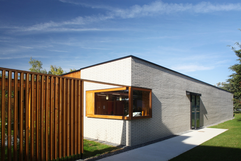 Marie Schweitzer - SCHWEITZER_2010_IRM_FM_11H45_SELECTION_19.jpg