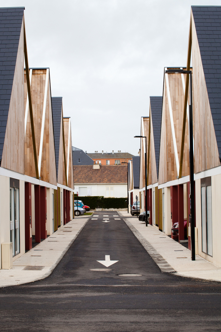 Marie Schweitzer - SCHWEITZER_ARGENTAN_11H45_HD-11.jpg