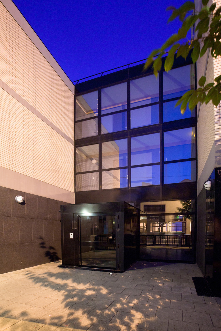 Marie Schweitzer - SCHWEITZER_ADOMA_2011_11H45_HD-38.jpg