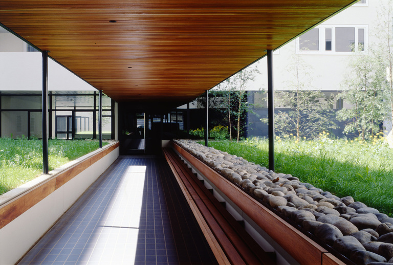 Marie Schweitzer - 430-ext.jpg